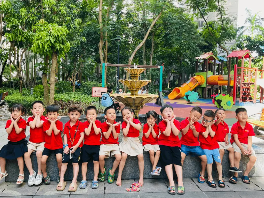 Trường Mầm Non Việt Hàn Montessori