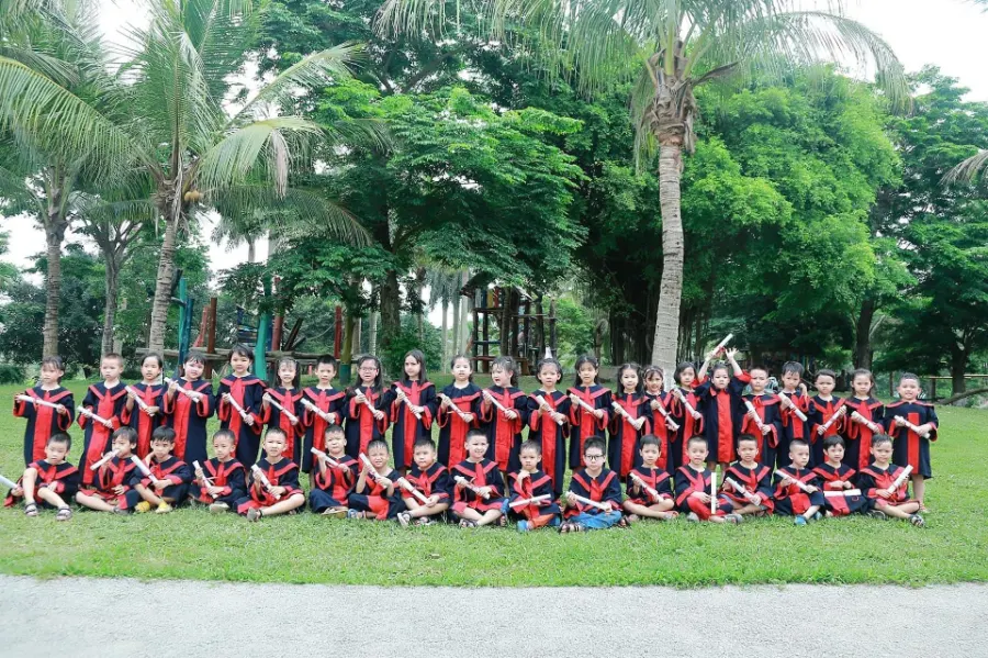 Trường mầm non Vương Quốc Xì Trum