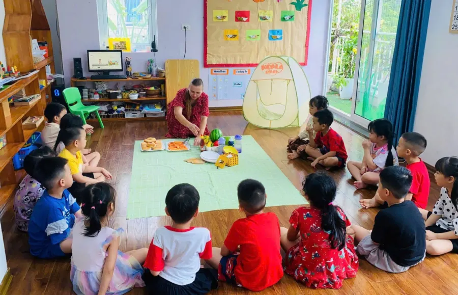 Trường mầm non Song ngữ Small World