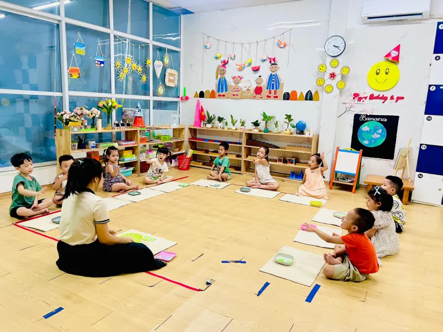 Hệ Thống Mầm Non Song Ngữ Kids Smile Montessori