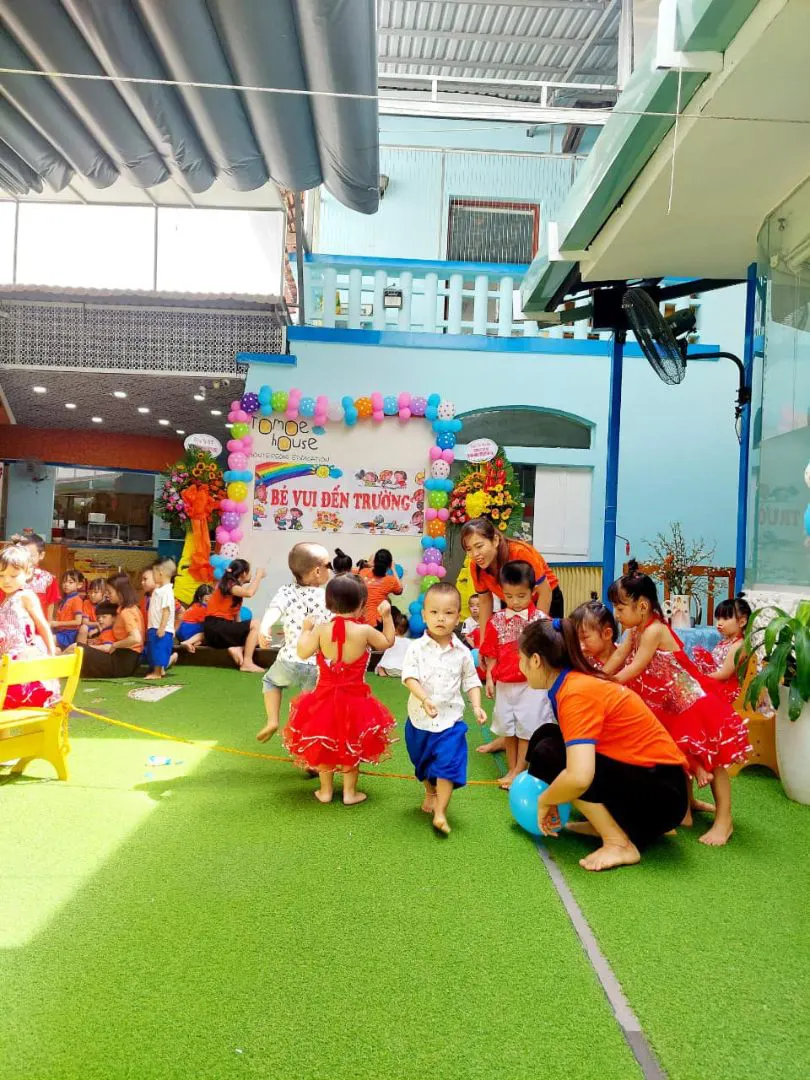 Trường mầm non Song ngữ Tomoe House