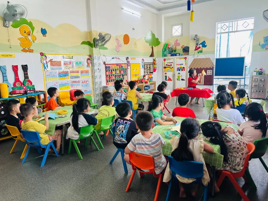 Trường mầm non Ánh Dương (Sunshine Kindergarten)- Phường 16