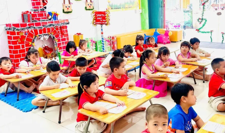 Trường mầm non Hoa Hồng