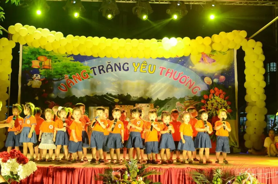 Trường mầm non Hoa Hồng