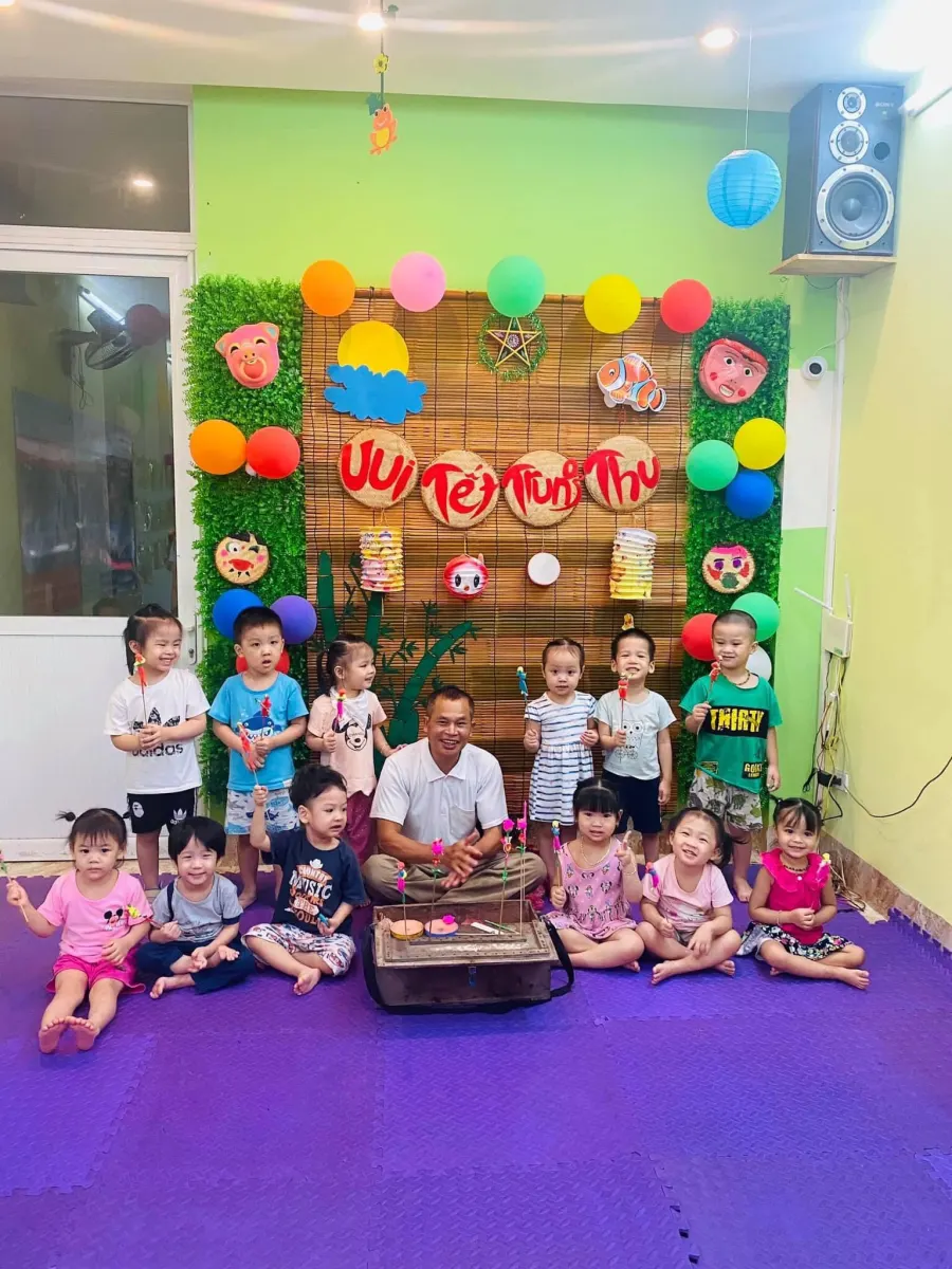 Trường Mầm Non Bé Ong (Little Bees Preschool)
