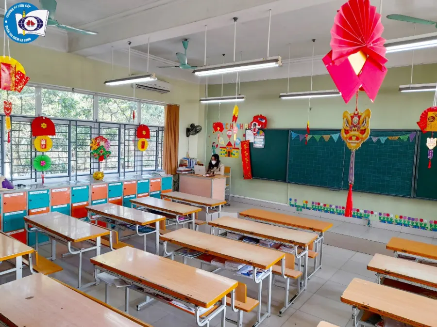 Trường Tiểu Học - THCS - THPT Đoàn Thị Điểm Hạ Long