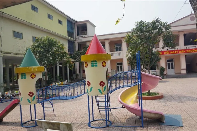 Trường mầm Non Việt Lào