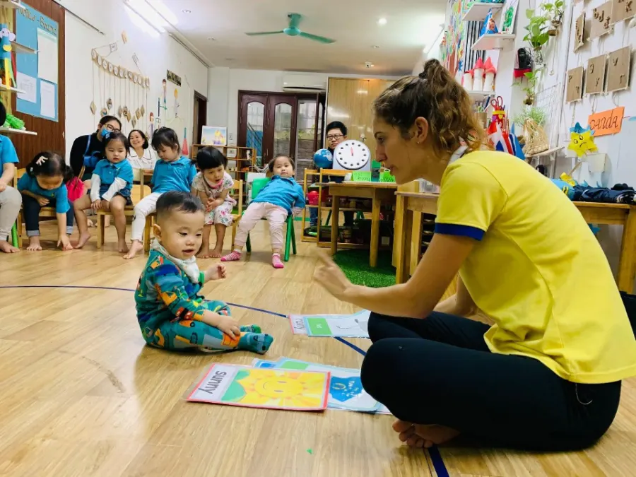 Trường mầm non Song ngữ Hoa Sen