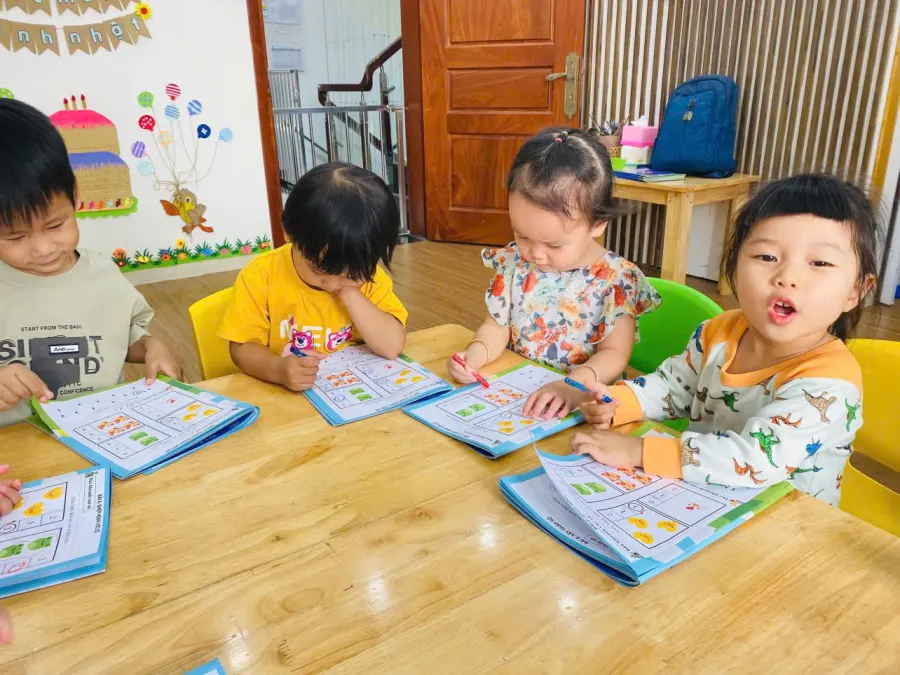 Mầm Non Mặt Trời Bé Yêu (Sunny Kids Kindergarten)