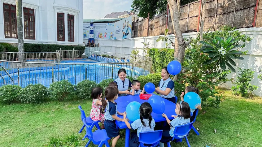 Trường mầm non Cá Heo Xanh (Blue Dolphin Kindergarten) - Thảo Điền