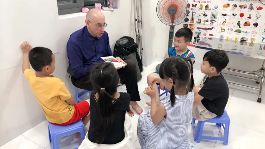 TOÁN TƯ DUY - TIẾNG ANH TRẺ EM - TIỀN TIỂU HỌC CÔ LAN - TP THỦ DẦU MỘT