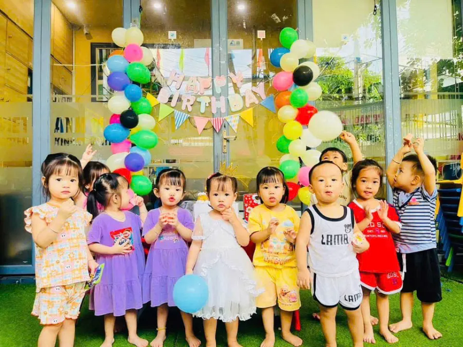 Trường Mầm Non Anh Việt AVS