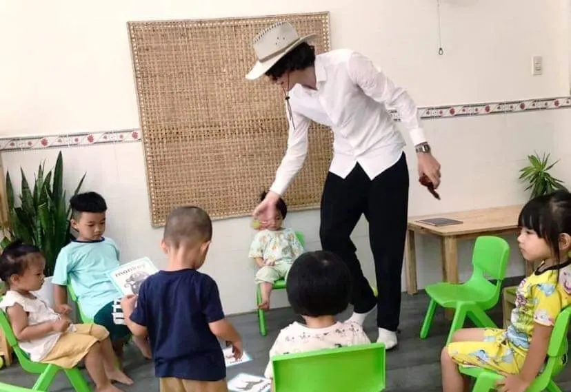 Mẫu Giáo Trọn Yêu Thương Montessori