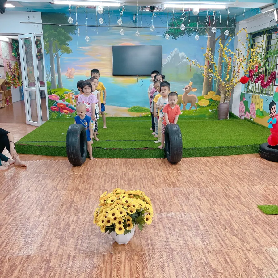 Trường mầm non Song ngữ Hương Giang - Định Công