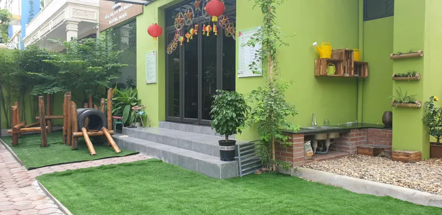 Mầm non Lily Reggio