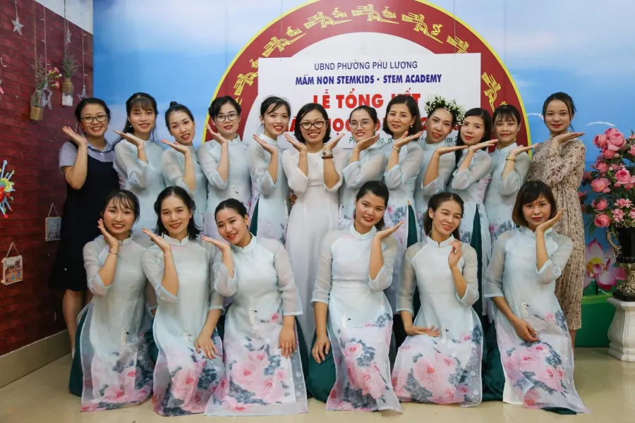 Mầm non Hoa Sen Stemkids