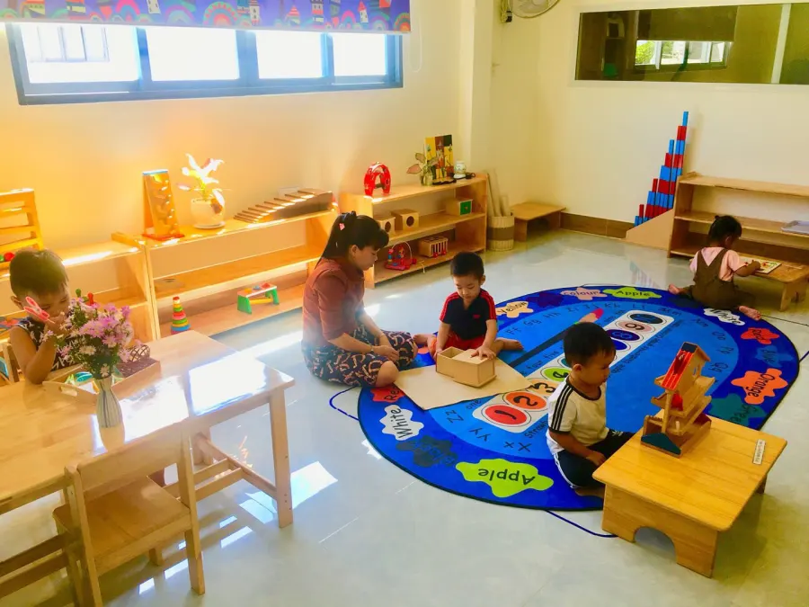 Nhóm trẻ Song Nhi 2 ( Tiny Twin Montessori) - Phạm Văn Hai
