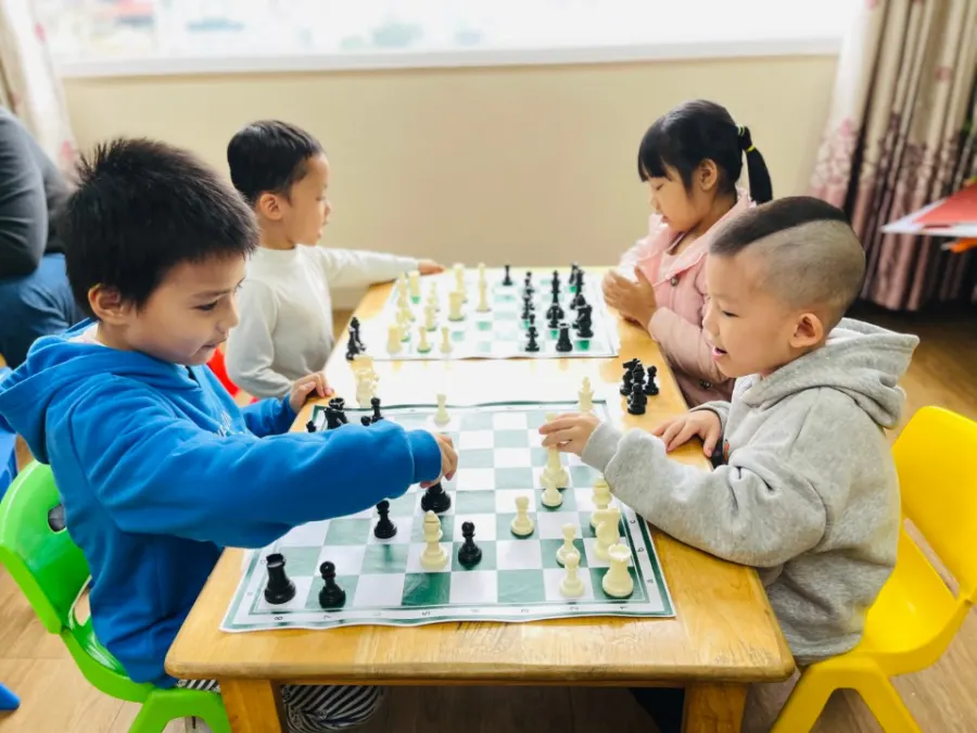 Mầm Non Happy Garden Preschool - Ngoại Giao Đoàn