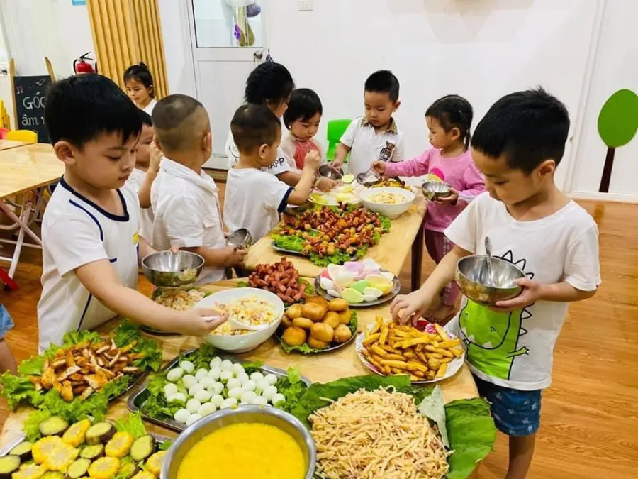 Trường Mầm Non Wonderland - Xứ Sở Thần Tiên - Mỹ Đình