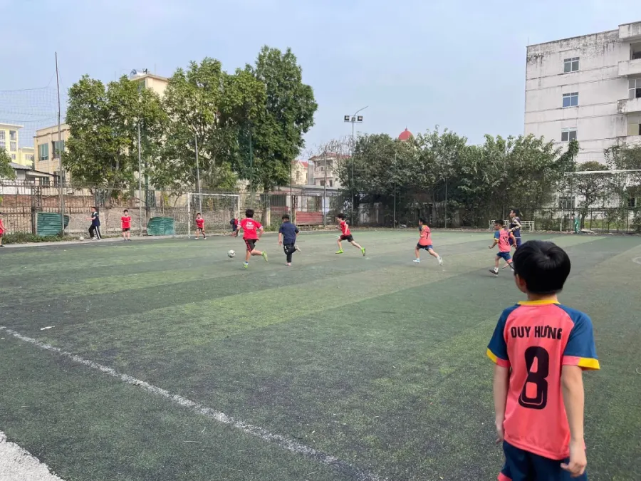 Trường Tiểu Học và Trung Học Cơ Sở Hanoi Victoria