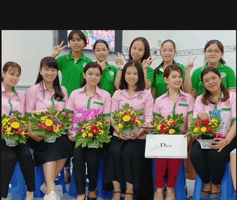 Trung Tâm Anh Ngữ LOTUS
