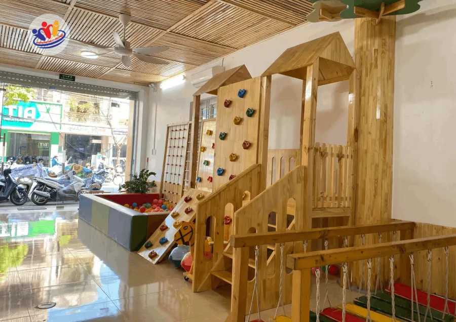 Lớp Mầm Non Độc Lập ViVi