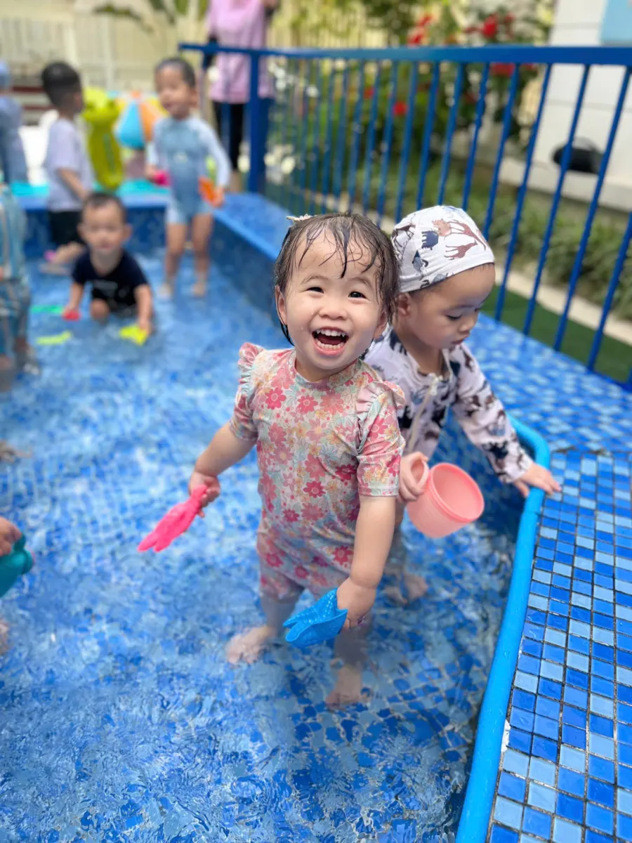 Mầm Non Song Ngữ Little Tree Montessori