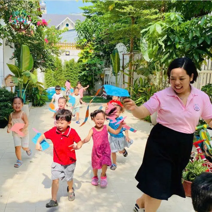 Mầm Non Song Ngữ Little Tree Montessori