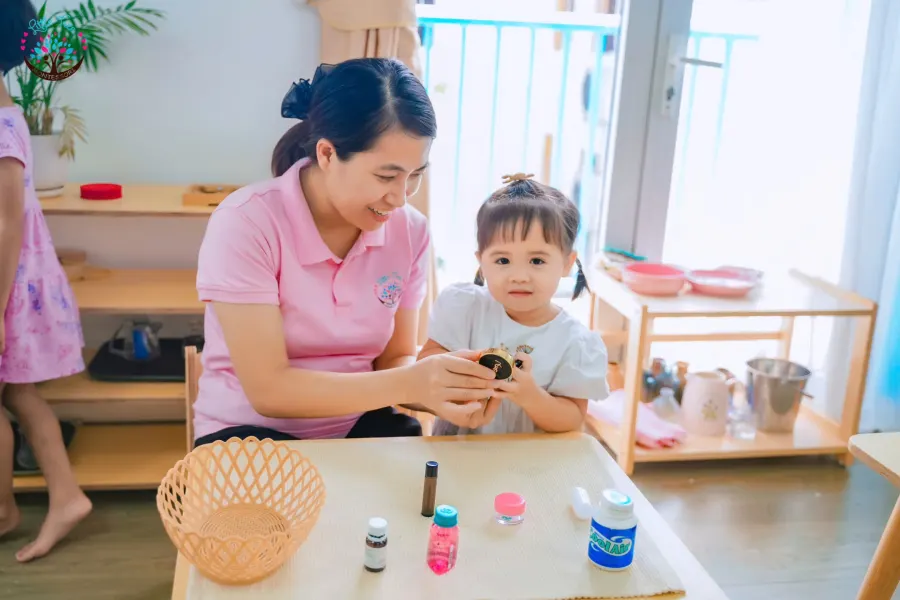 Mầm Non Song Ngữ Little Tree Montessori
