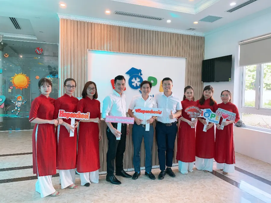 Mầm non thực hành song ngữ Hope School - Hiến Nam -Hưng Yên