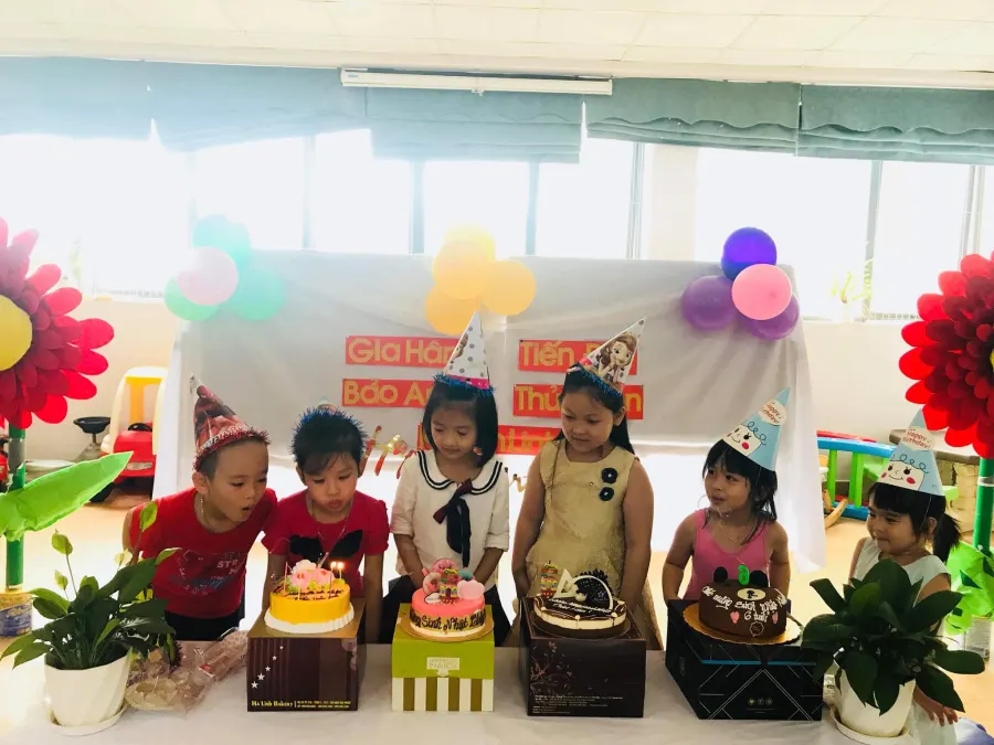 Mầm non Nắng Xanh
