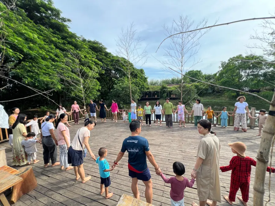 Mầm Non Hoa Xuyến Chi (Steiner Inspired Homeschooling)