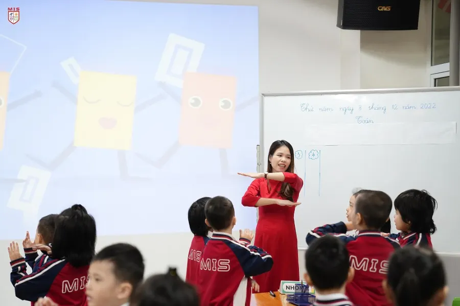 Trường Tiểu học, THCS và THPT Đa Trí Tuệ MIS - KĐT Dịch Vọng