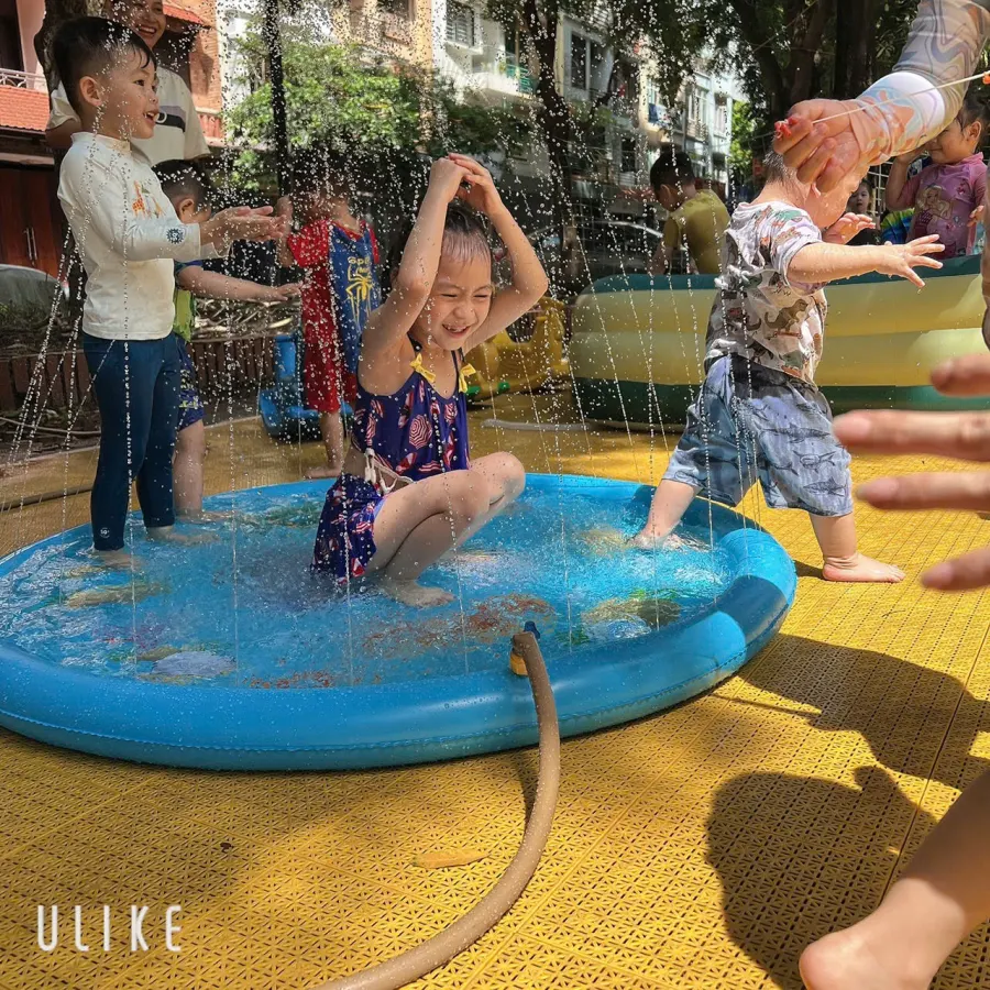 Trường mầm non Cá Heo Xanh (Little Dolphin Kindergarten) - KĐT Văn Quán