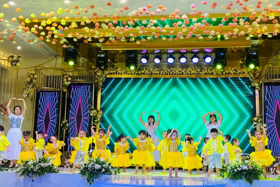 Trường Mầm Non Hoa Hồng