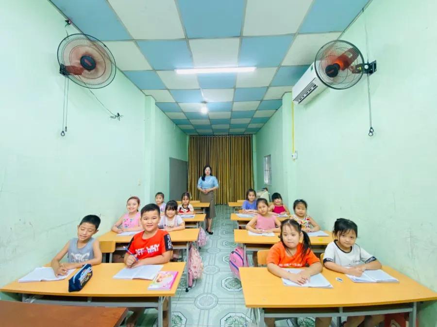 Trung Tâm Luyện Chữ Đẹp Nét Chữ Việt