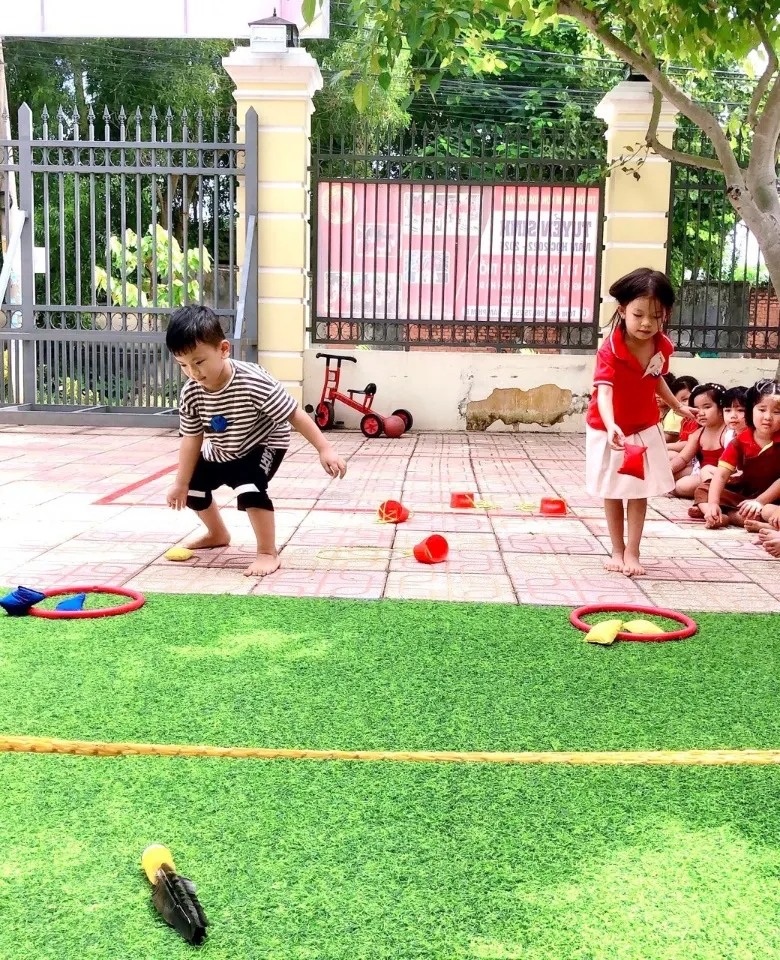 Trường mầm non Hoa Cọ Vàng