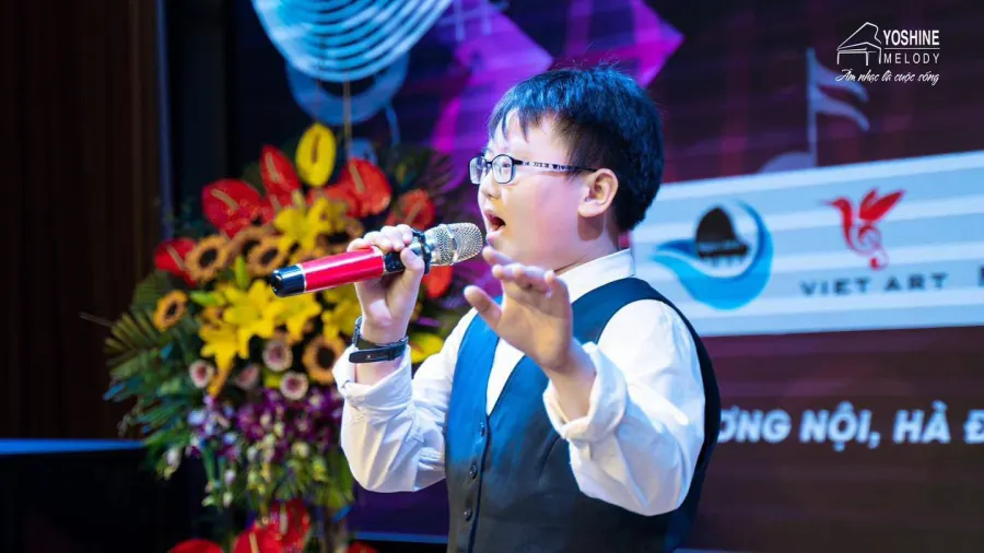 Trung tâm nghệ thuật FMUSIC