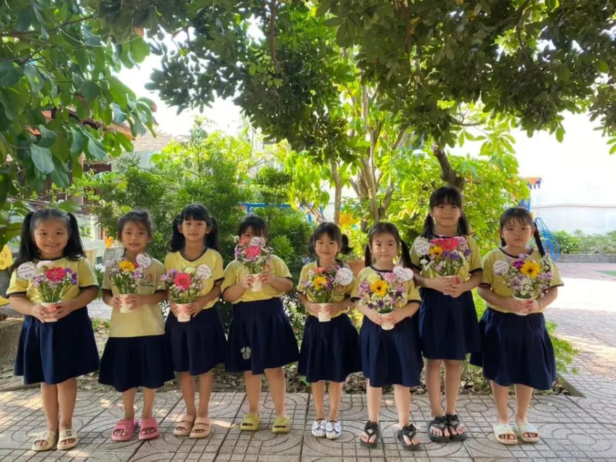 Mầm Non Hoa Sen