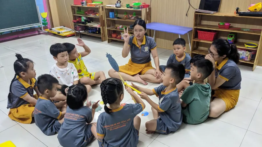 Mầm Non Những Em Bé Nói Tiếng Anh (ESC Kindergarten)