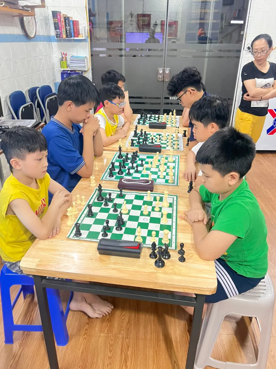 Câu lạc bộ Cờ Vua Kiện tướng tương lai (Future Grandmaster Chess Club)