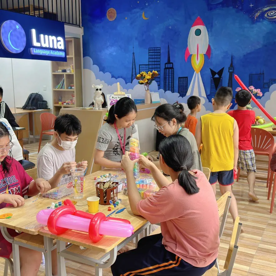 Lớp Tiếng Anh CLC Ms. Phương