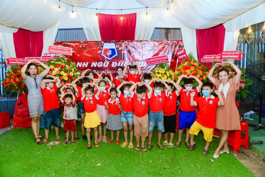 Trung tâm Ngoại Ngữ Đức Huệ