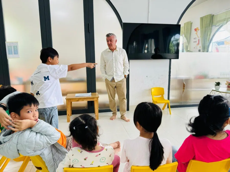 Mầm Non Panda Montessori & English