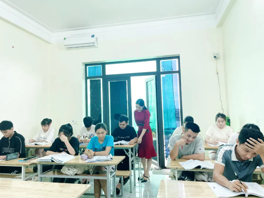 Trung Tâm Tiếng Hàn EPS - Topik