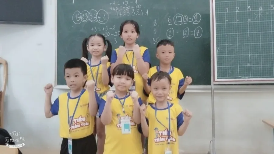 Lớp Toán Tư Duy cô Thu Hằng