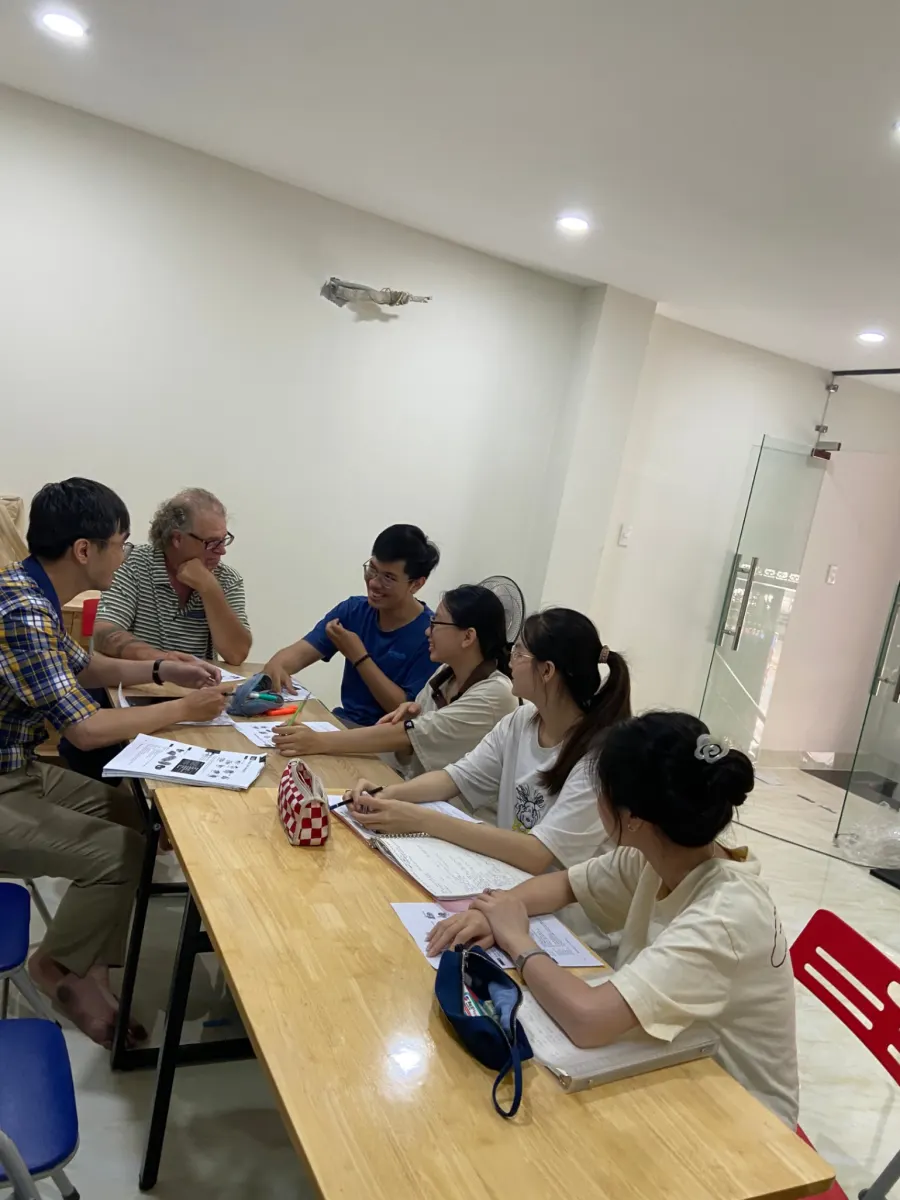 Trung Tâm Tiếng Anh Jessie English Club (JEC)