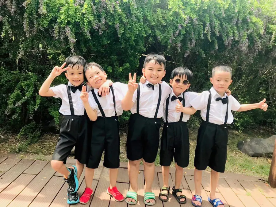 Lớp Mầm Non Người Bạn Nhỏ (Little Friends)