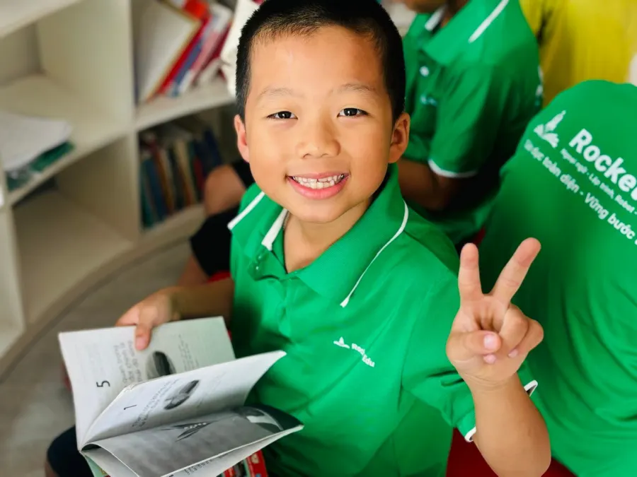 Trung tâm Ngoại ngữ và Tư vấn du học Rocket Education