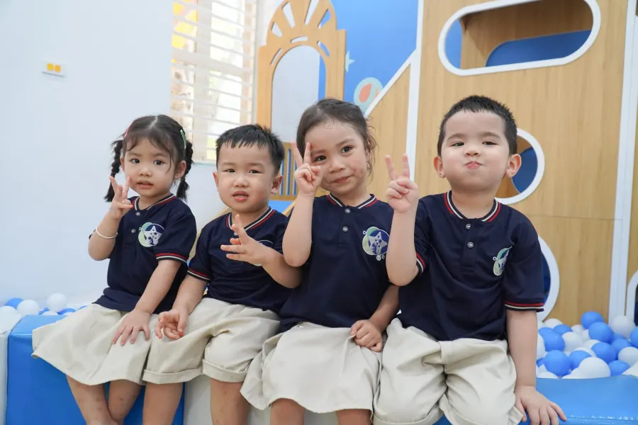 Mầm Non Song ngữ Blue Stars Montessori